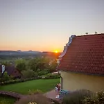 Hillside * Révfülöp