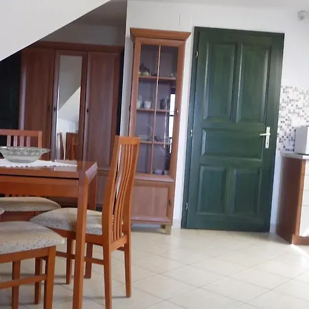 Hillside Апартаменты