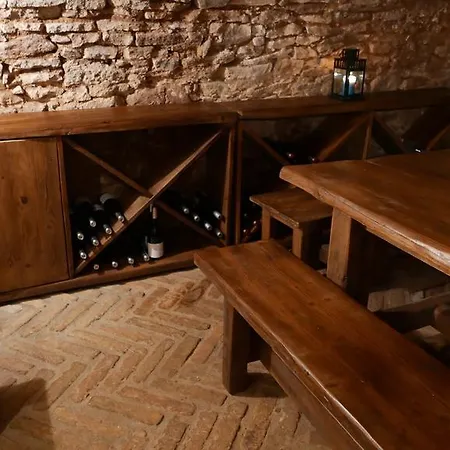 Апартаменты Hillside