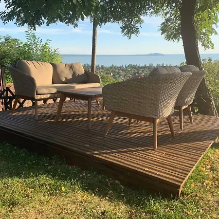 Hillside * Ревфюлёп