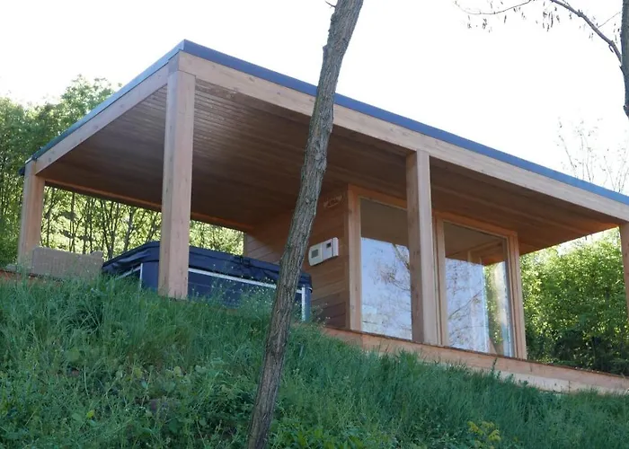 Hillside Apartman Révfülöp
